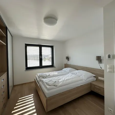 House 513 Sajdikove Humence